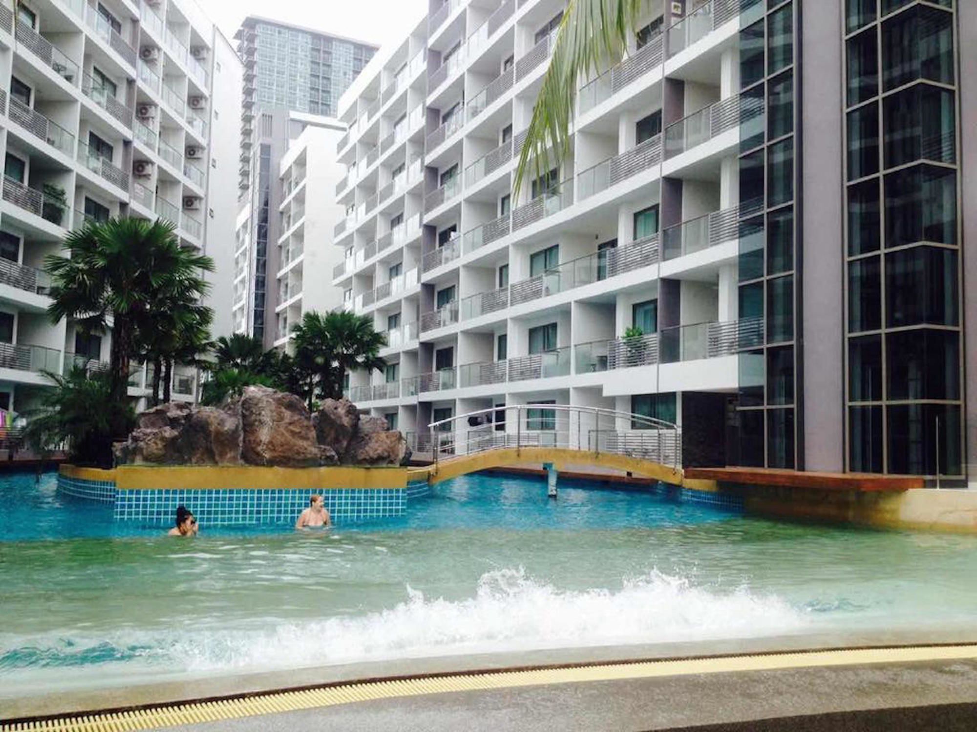 Sp Art Smart Beach Condon Jomtien Beach Extérieur photo